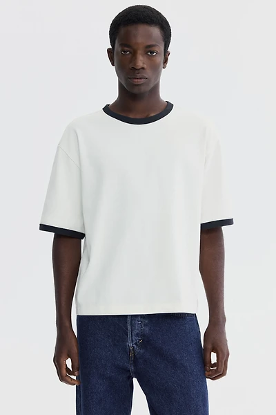Loose-Fit Boxy T-Shirt