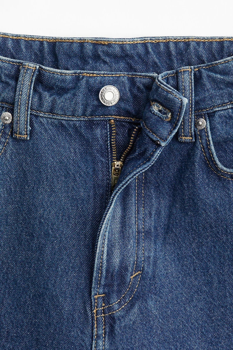Jean très ample taille haute