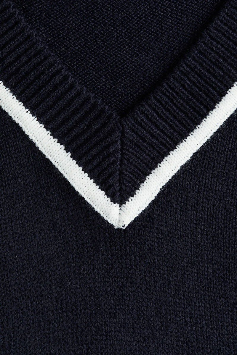Sweater Vest