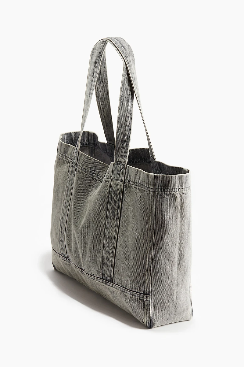 Cabas en denim à l'aspect délavé