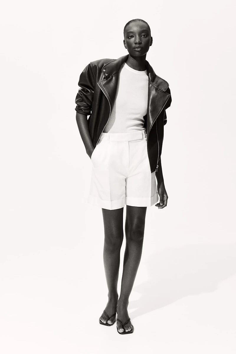 Short chic en lin mélangé