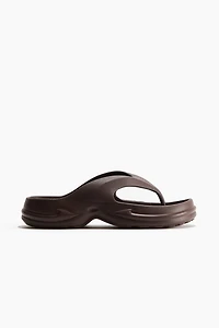 Chunky Flip-Flops