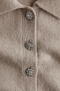 Short-sleeved collared cardigan
