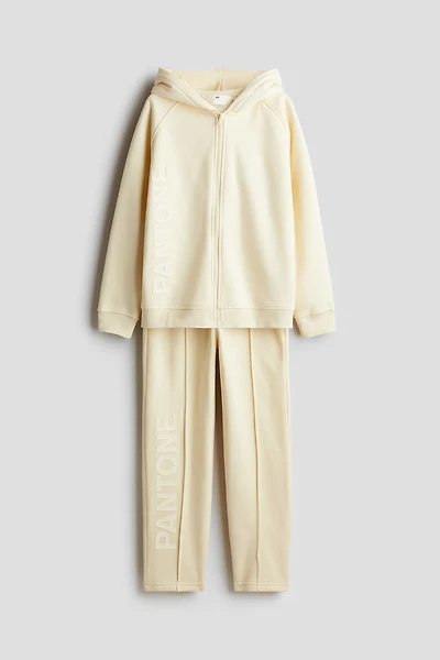 2-piece Embossed-print Set