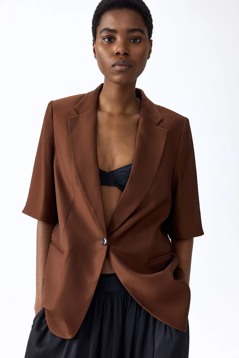 Short-Sleeved Jacket