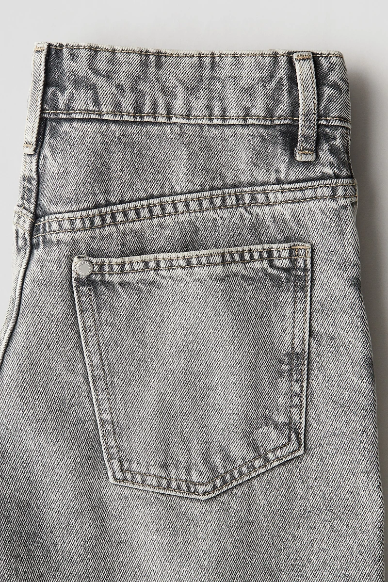 Loose-Fit Denim Shorts