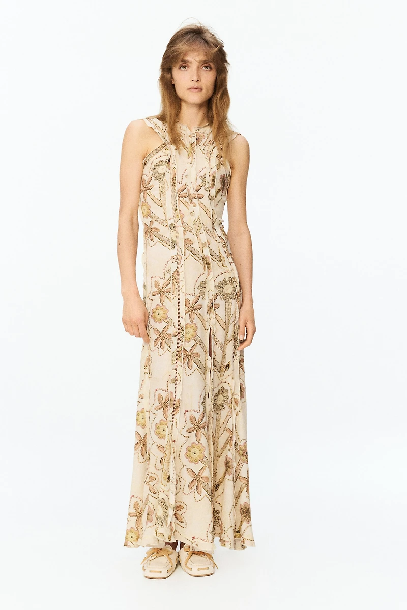 Robe plissée à imprimé fleuri et dos ouvert