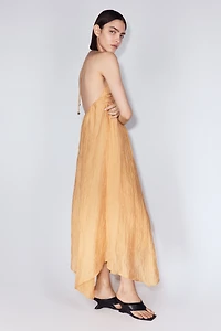 Sweetheart-Neck Halterneck Dress