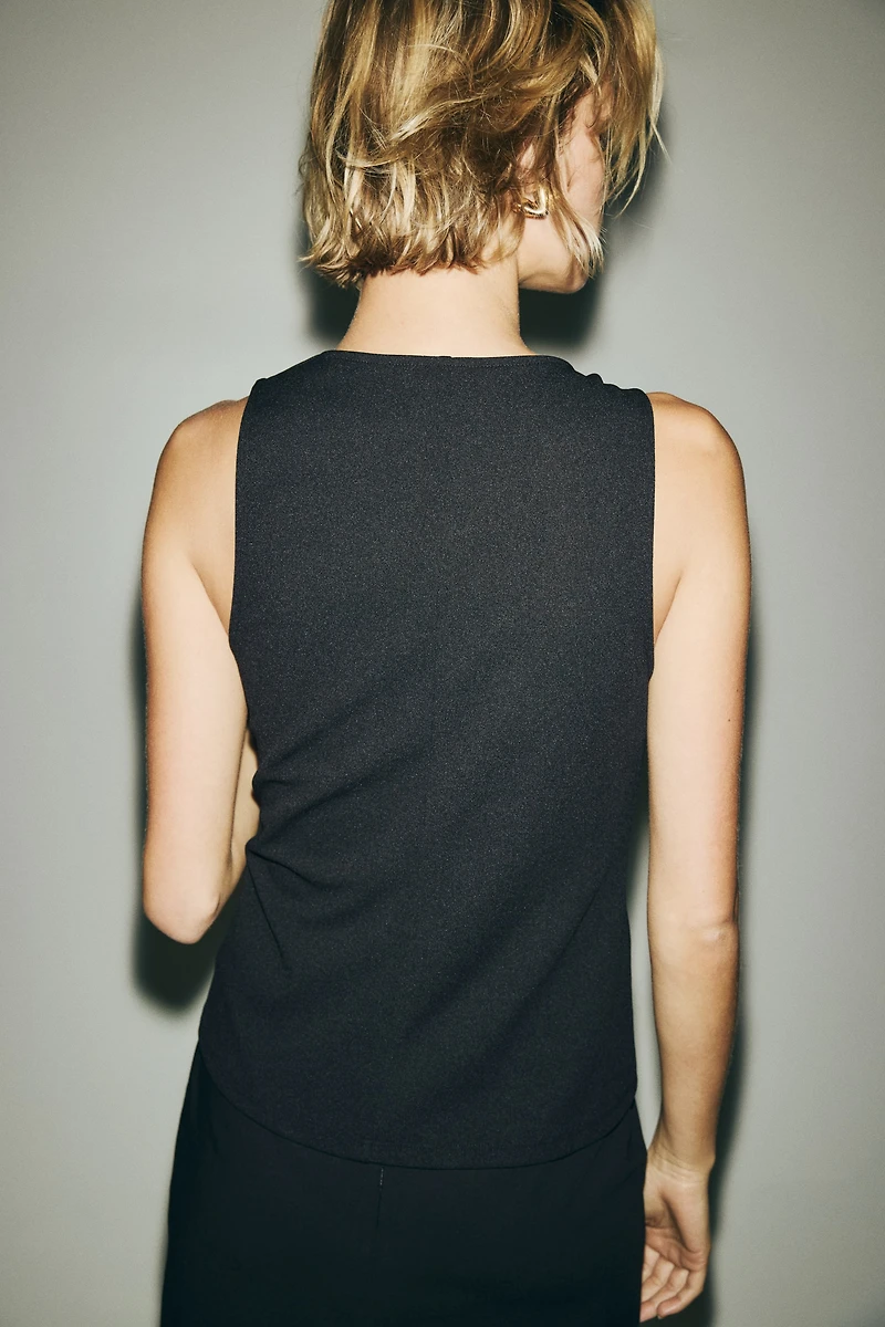 Débardeur à encolure bénitier