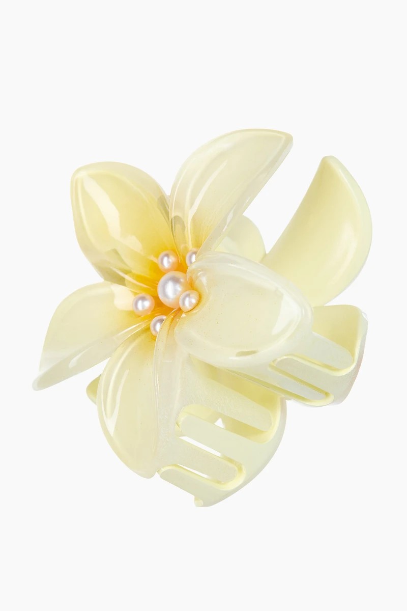 Flower-Shaped Hair Claw