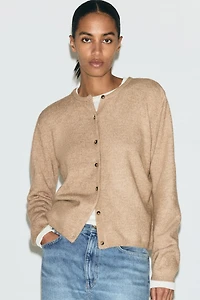 Loose-Fit Cardigan