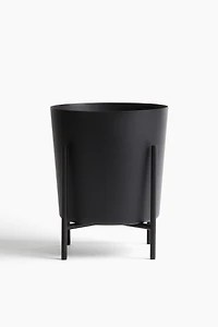 Large Plant Pot on Stand