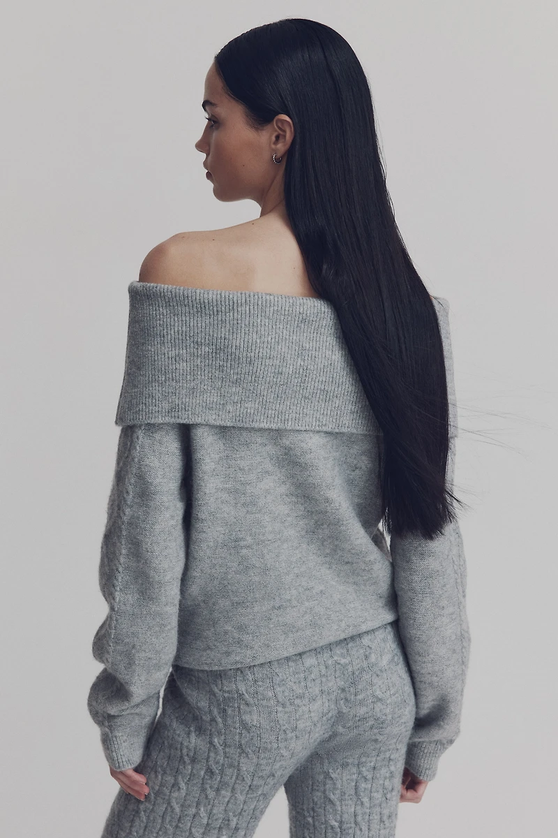 Chandail à épaules dénudées