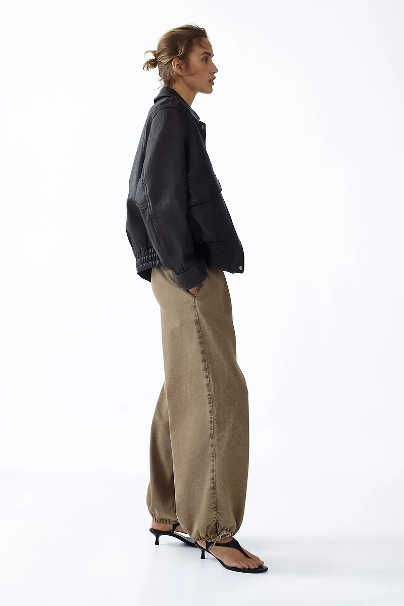 Balloon-Leg Denim Pants