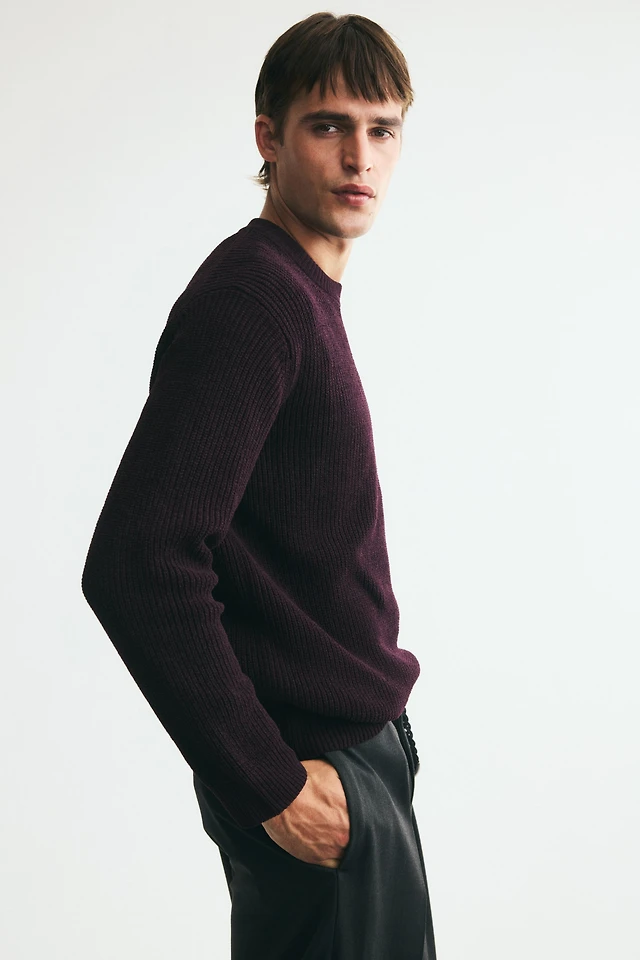 Relaxed-Fit Rib-Knit Sweater