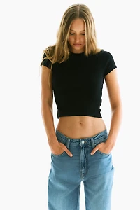 Fitted T-shirt