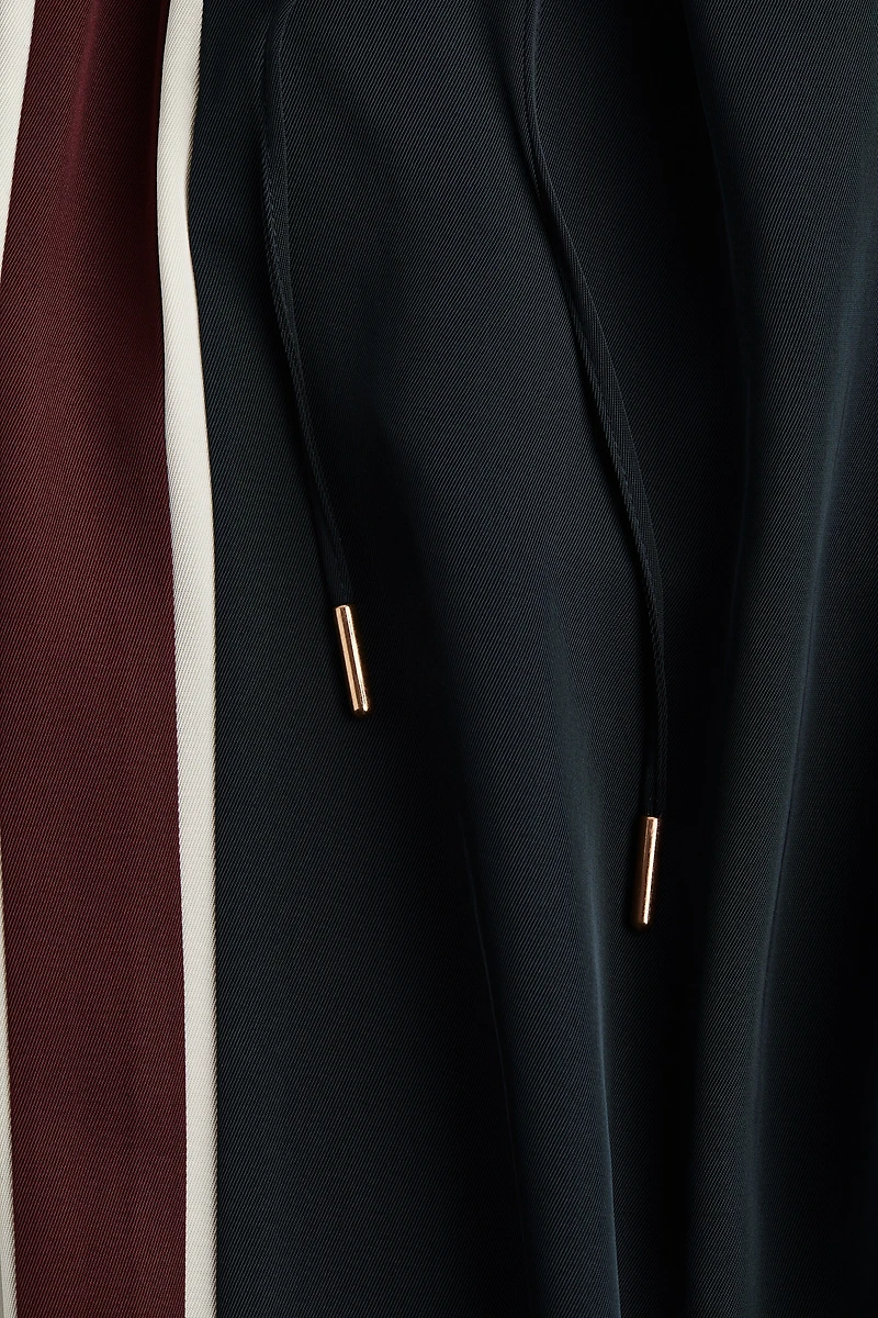 Pantalon de survêtement avec bandes latérales