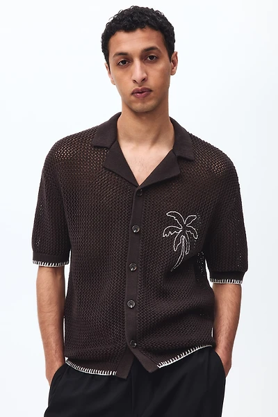 Chemise à col cubain décontractée en tricot ajouré