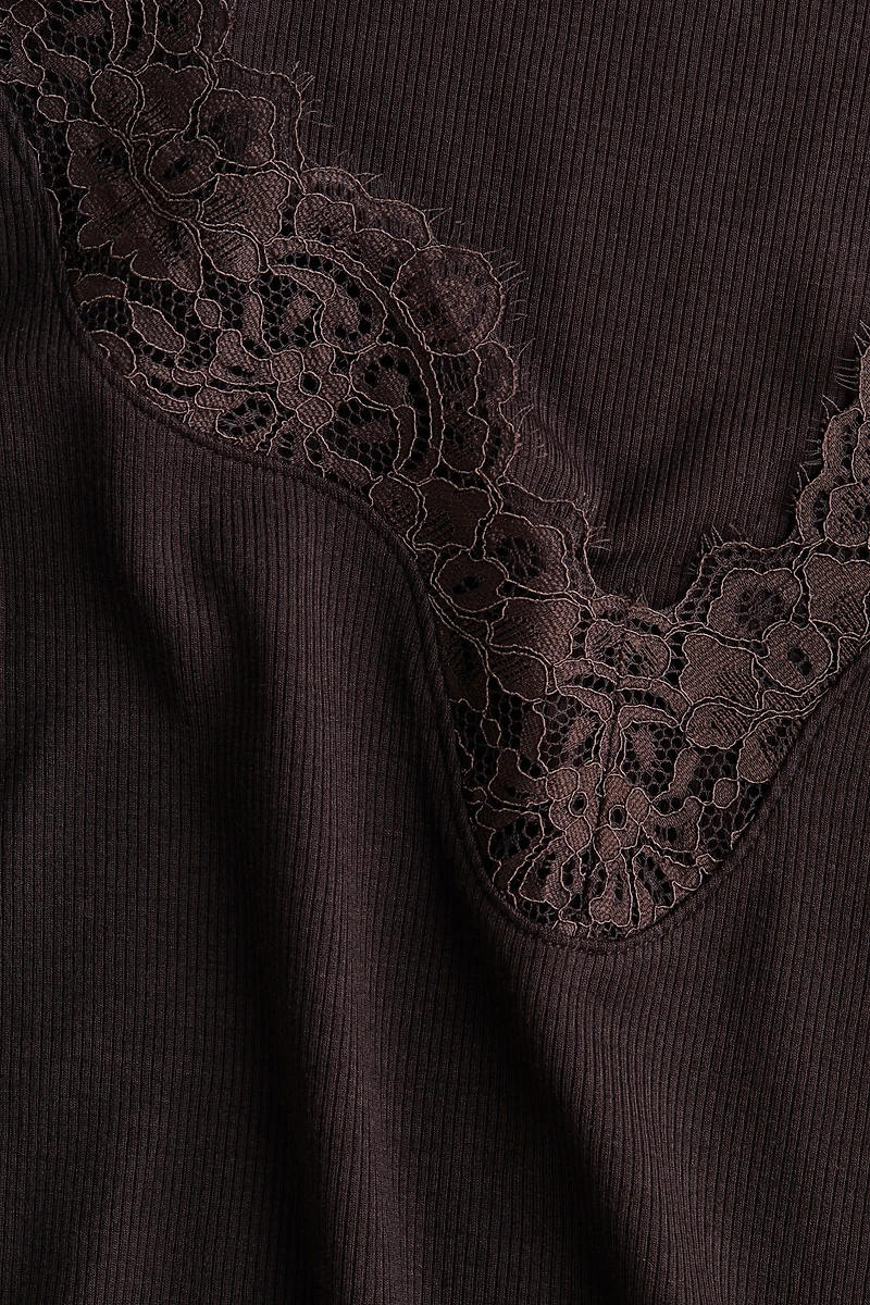 MAMA Haut avec dentelle