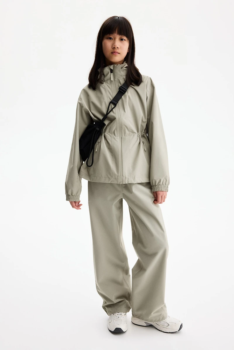 Rain Jacket with StormMove™