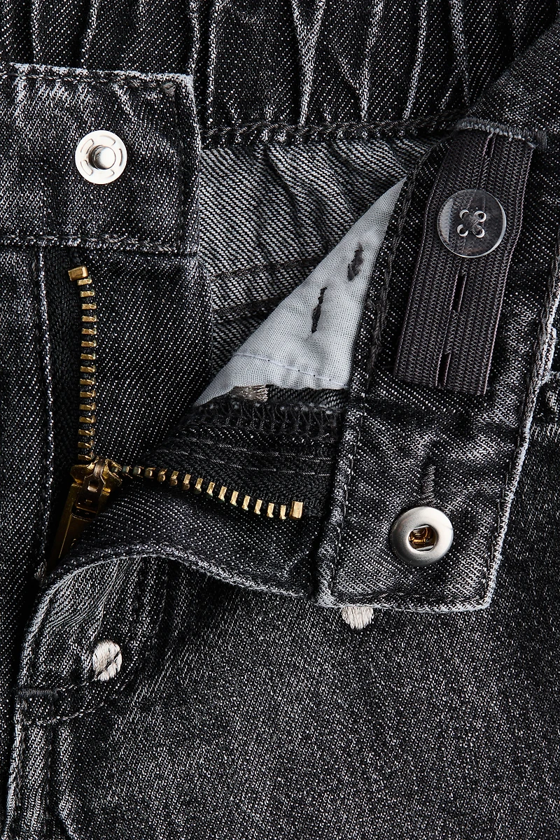 Wide-Leg Jeans with Motif Details