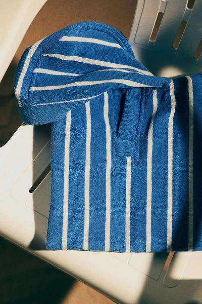Cape-Style Baby Towel with Appliqué