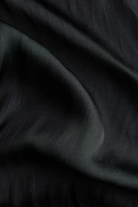 Pantalon en satin avec détail croisé