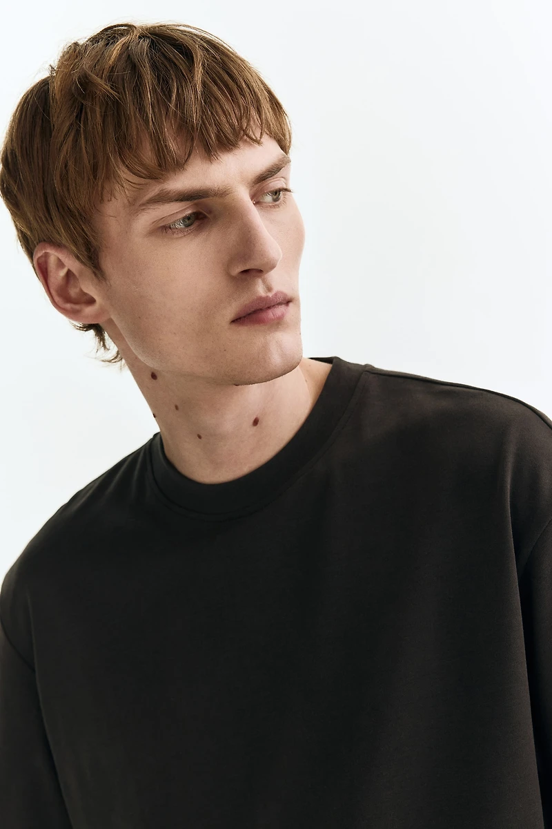 Loose-Fit Boxy T-Shirt