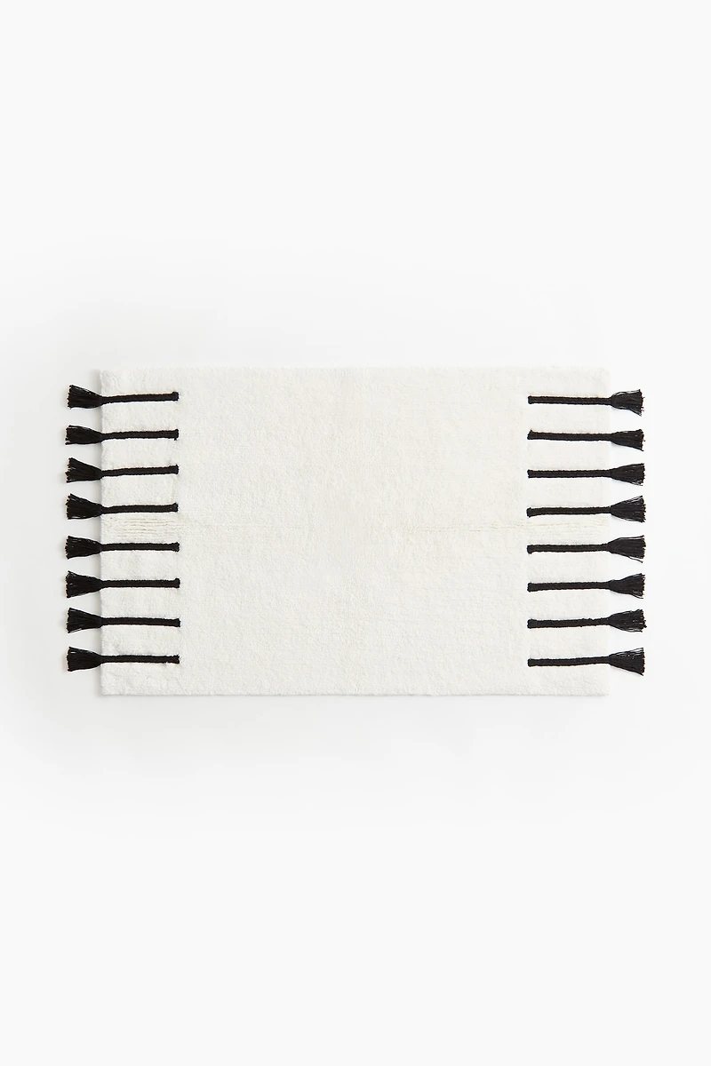 Tufted Bath Mat with Tassels