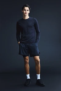 Muscle-Fit Sports Shirt with DryMove™