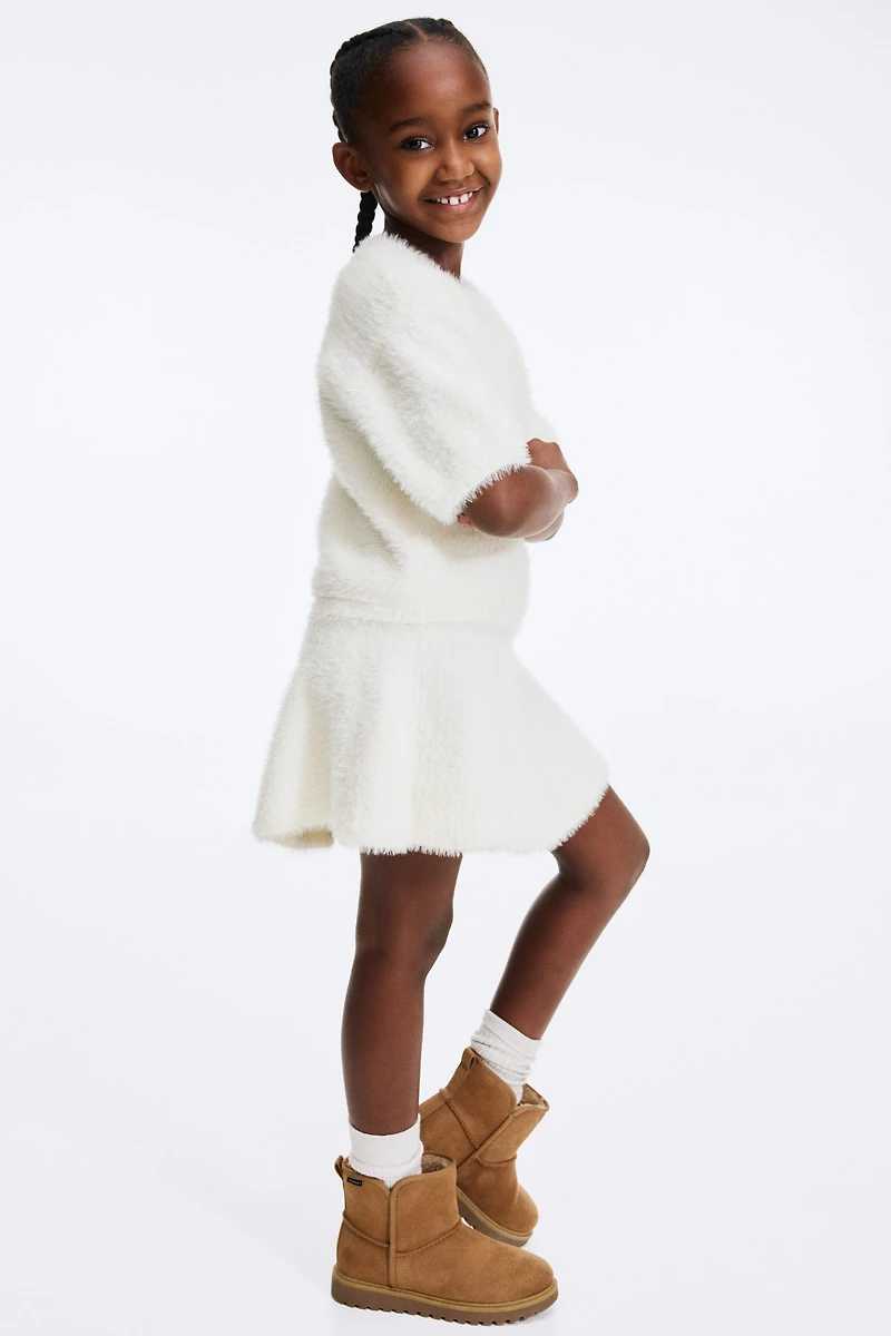 2-Piece Fluffy-Knit Set