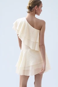 Robe asymétrique volantée