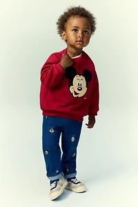 Jean avec détails brodés