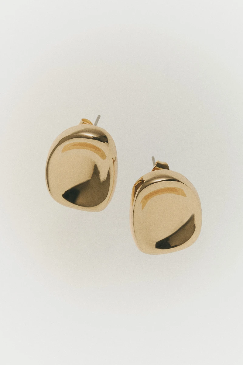 Stud Earrings
