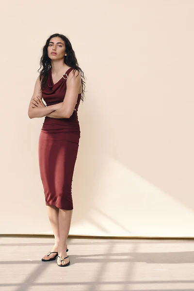 Robe à effet drapé