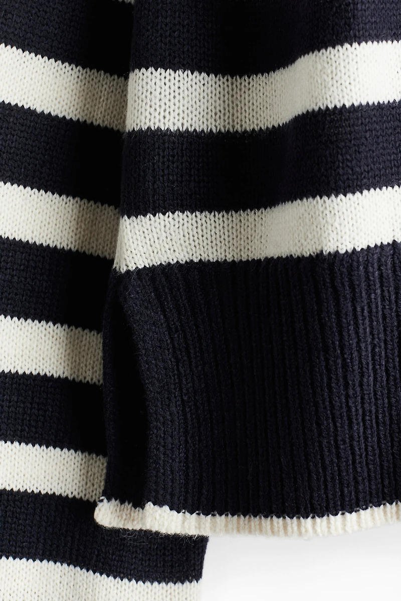 Fine-knit turtleneck jumper