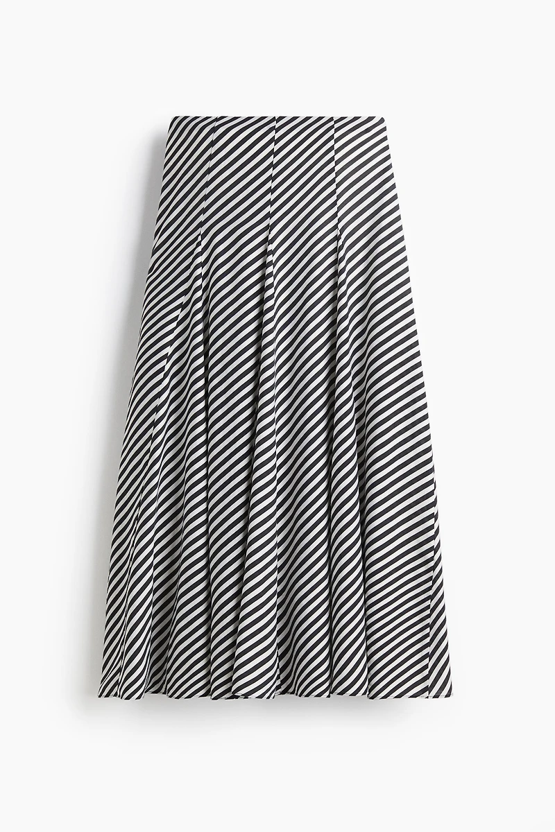 Pleated Skirt