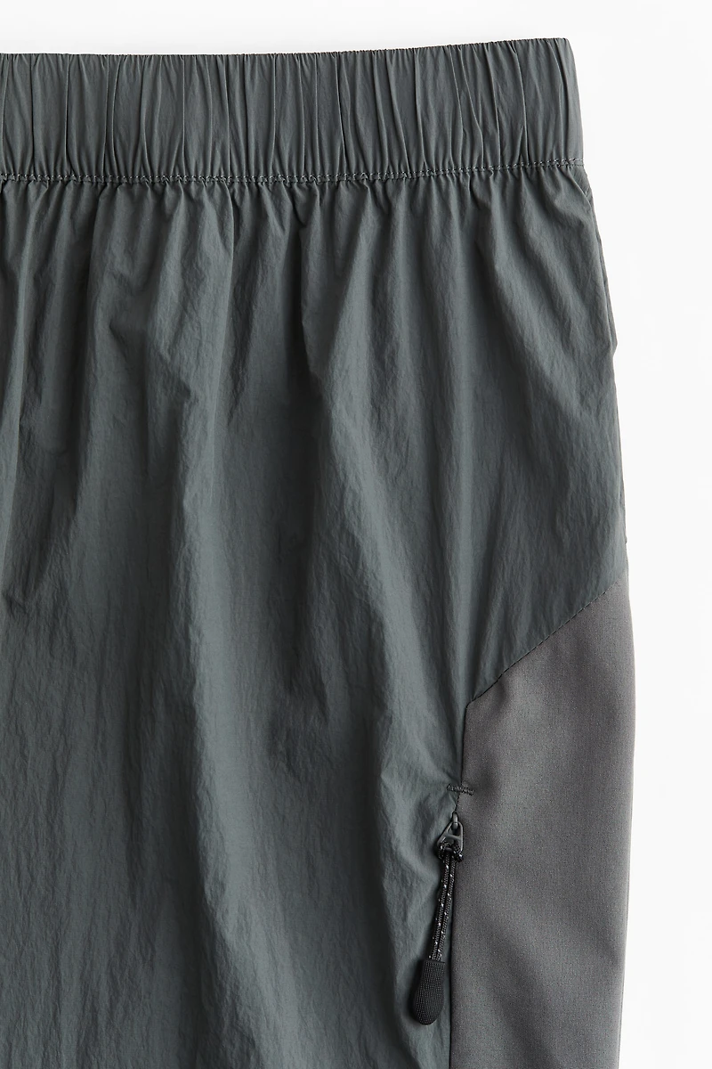 Running Pants with DryMove™