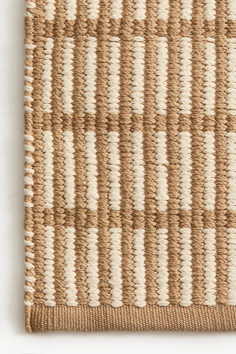 Indoor/Outdoor Runner Rug