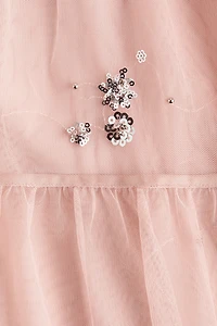 Robe en tulle à sequins