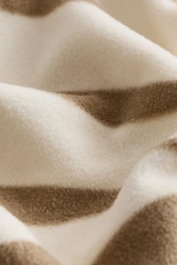 Couverture en polar à motif