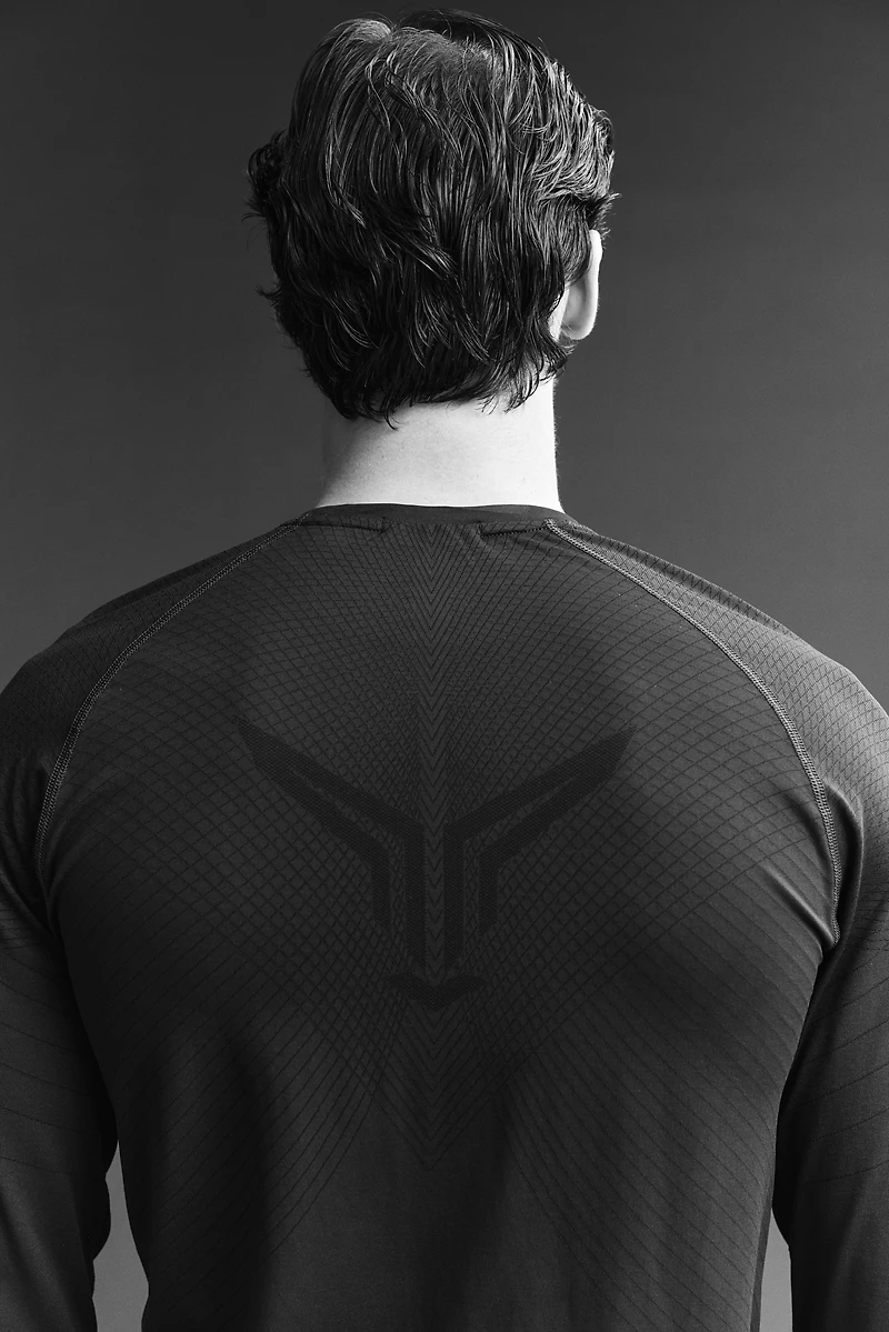 Muscle-Fit Sports Shirt with DryMove™