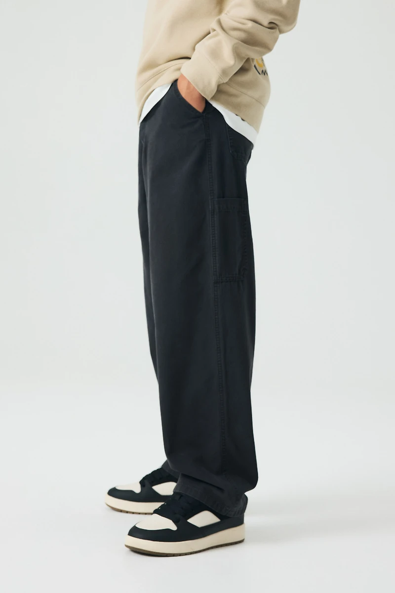 Relaxed-Fit Carpenter Pants