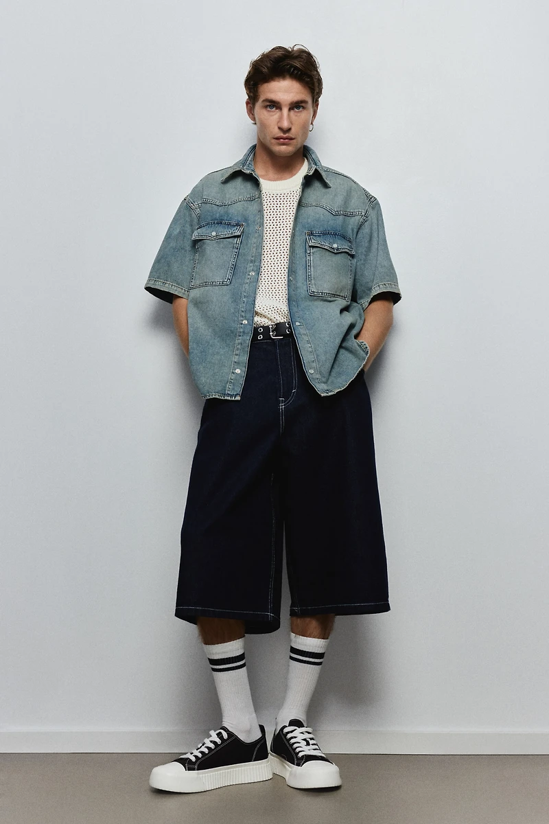 Loose-Fit Short-Sleeved Denim Shirt