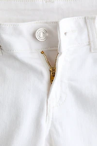 Jean taille basse jambes évasées