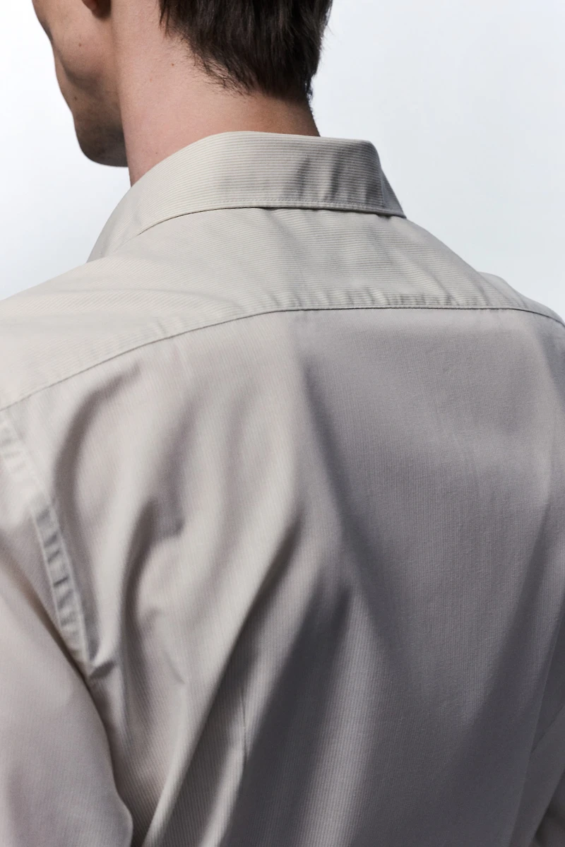 Chemise Coupe Amincie repassage facile