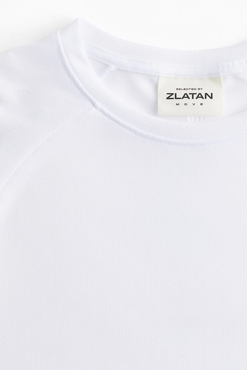 T-shirt de sport coupe classique avec DryMove™