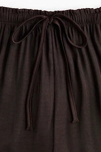 Wide-Leg Drawstring Pants