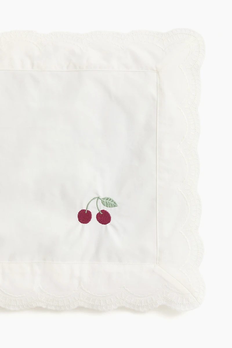 Ensemble de couette pour bébé avec détail brodé