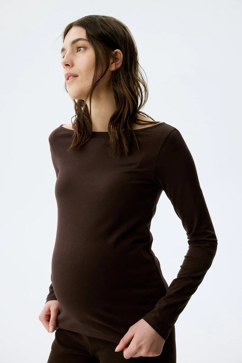 MAMA Boat-Neck Top